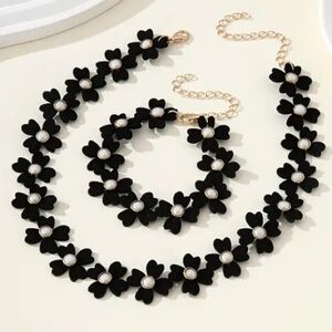 Black Flowers with Pearl Center Gold Toned Necklace & Bracelet Set